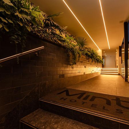 Mint Hotel 84 On Katherine Johannesburg Esterno foto