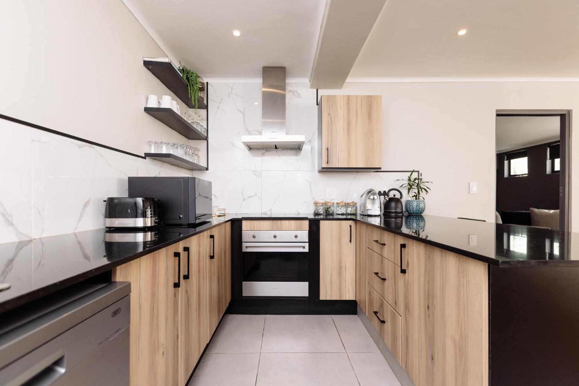 Mint Hotel 84 On Katherine Johannesburg Esterno foto