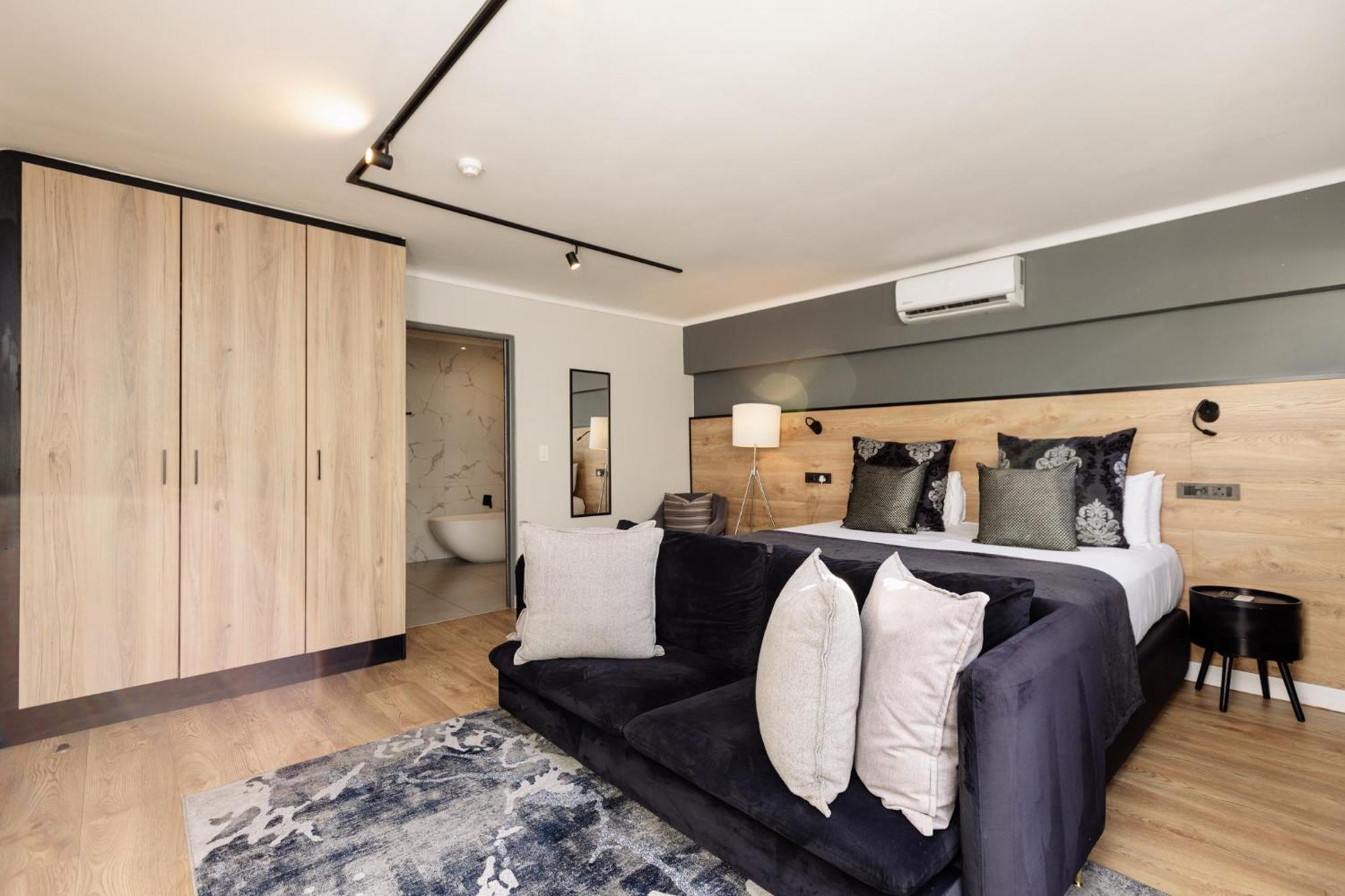 Mint Hotel 84 On Katherine Johannesburg Esterno foto