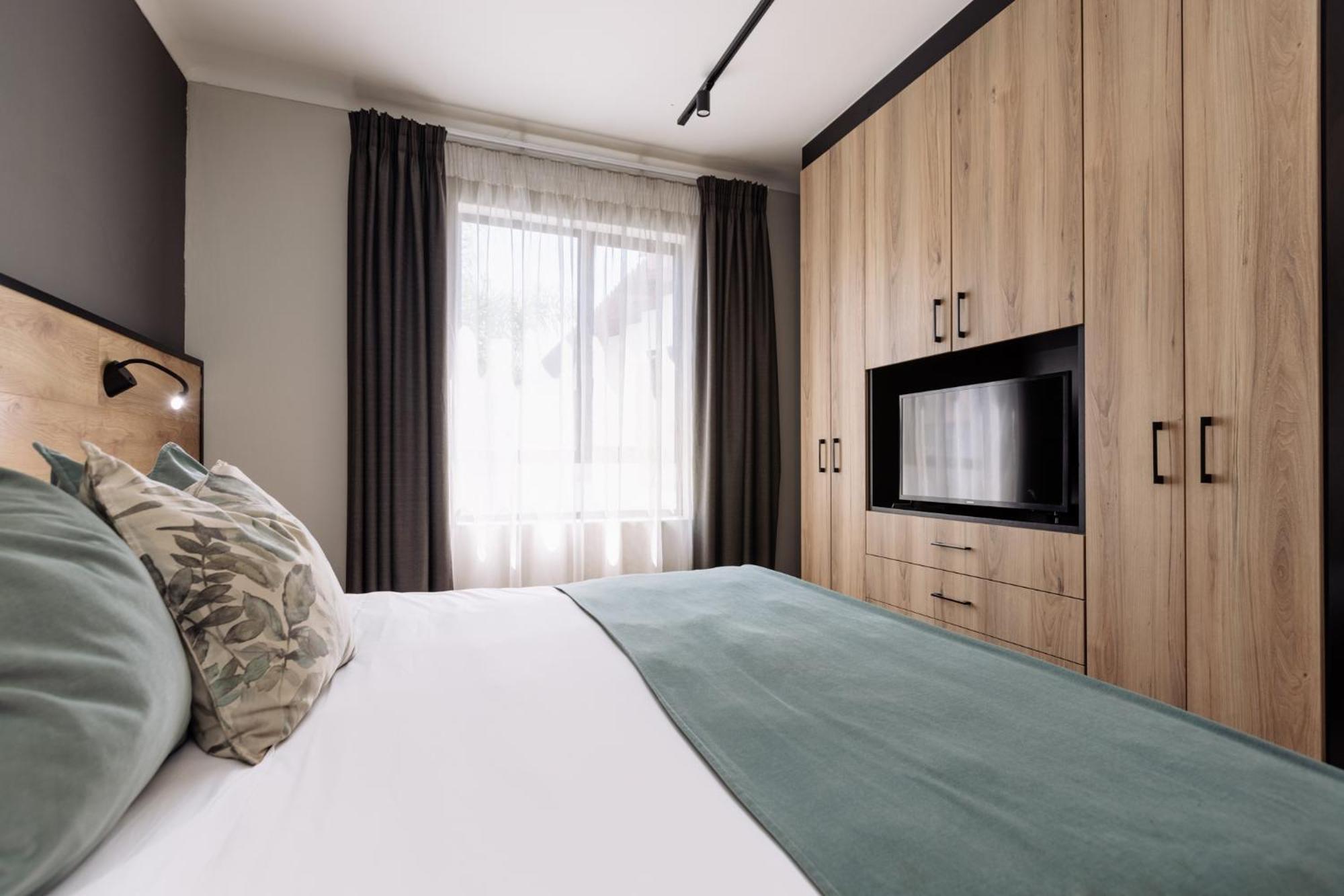 Mint Hotel 84 On Katherine Johannesburg Esterno foto