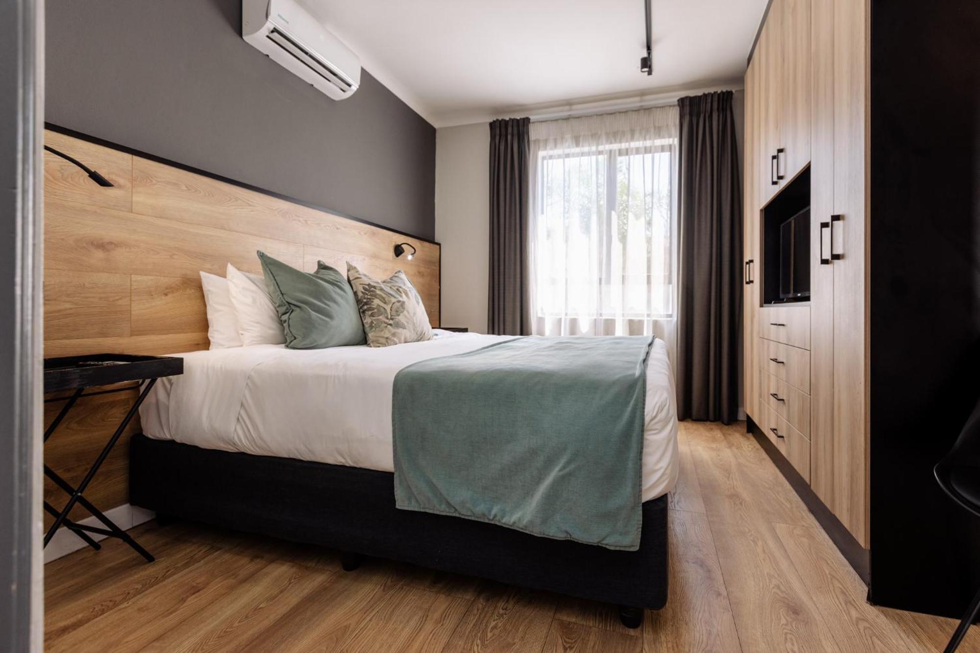 Mint Hotel 84 On Katherine Johannesburg Esterno foto
