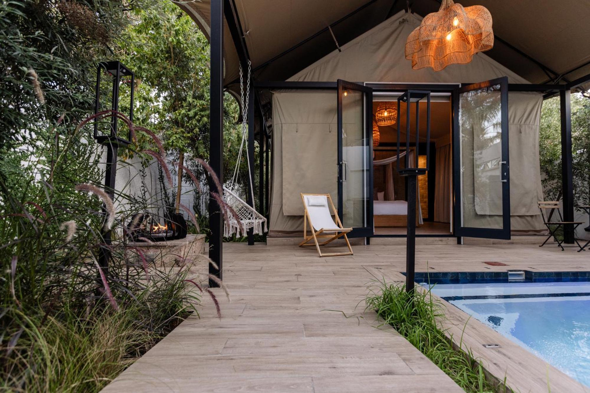Mint Hotel 84 On Katherine Johannesburg Esterno foto